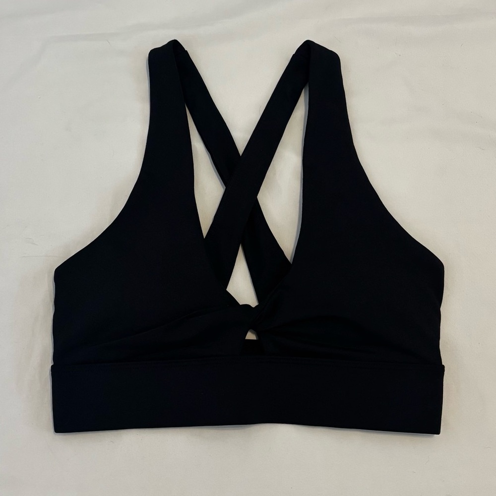 Fabletics Cris-Cross Sports Bra (Brand New)